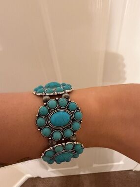 Turquoise Cluster Stretch Bracelet for Women